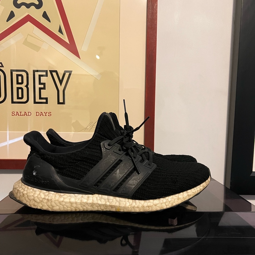 Adidas ultraboost black men’s size 11